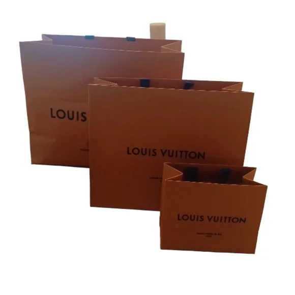 LOUIS VUITTON GIFT SHOPPING BAGS - Picture 1 of 3